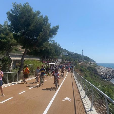 לינה וארוחת בוקר אימפריה Il Sole Di Poggi מראה חיצוני תמונה