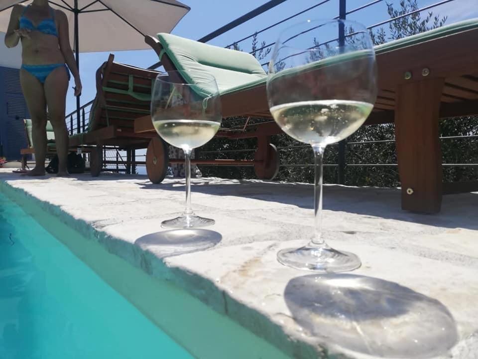 לינה וארוחת בוקר אימפריה Il Sole Di Poggi מראה חיצוני תמונה